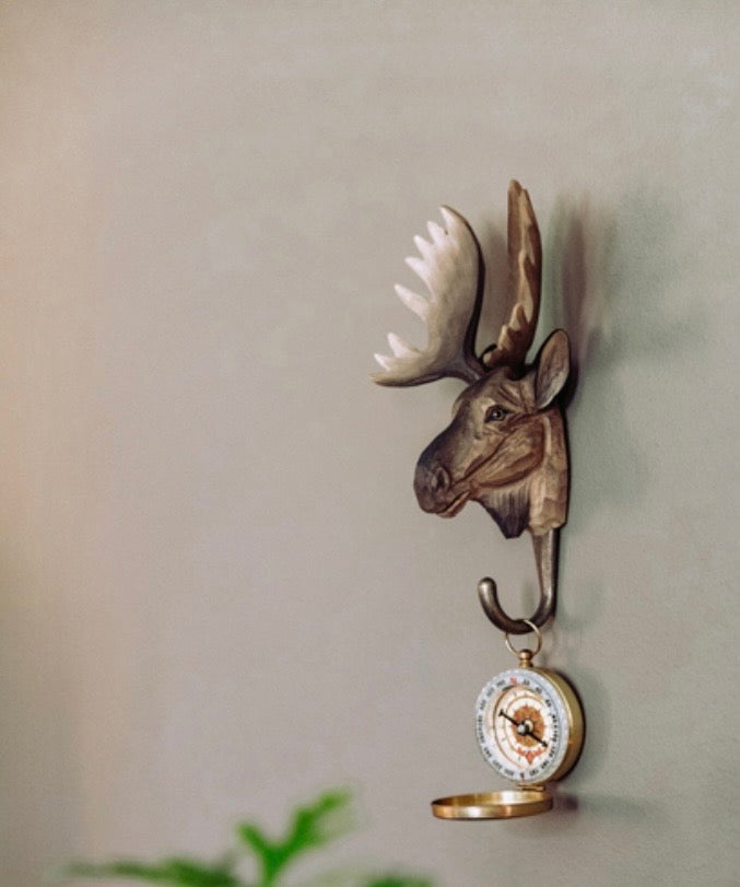 Moose hook
