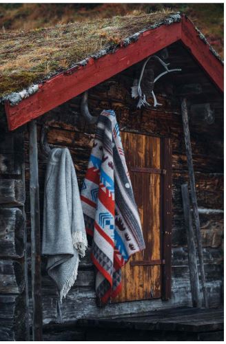 Mountain Lodge Blanket