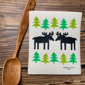 moose in the forest dish cloth